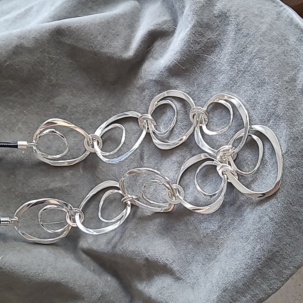 🌼2/$12 Long SIlver-tone and Vegan Leather Multi-circle Necklace